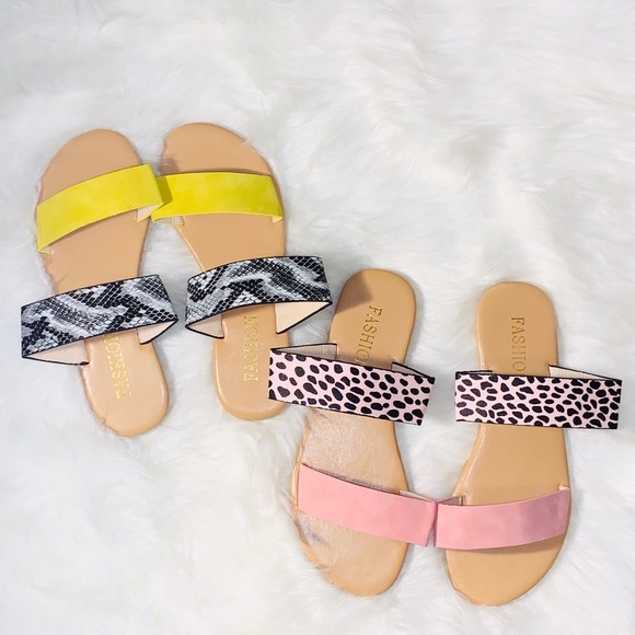 Pink Leopard Women’s Sandals - Picture 3 of 5